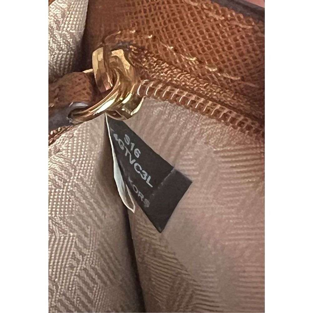 Michael Kors Jet Set Saffiano Leather Tan Crossbody - Picture 5 of 11